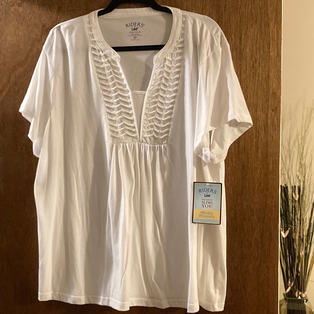 Rider’s by Lee white short sleeve tee NWT